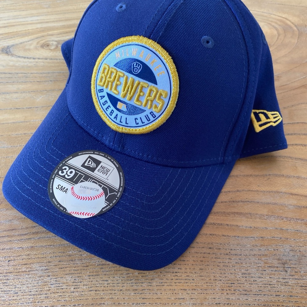 Blue Milwaukee Brewers Baseball Cap small/medium